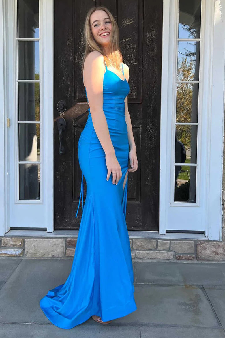 Vestido de fiesta de sirena con tirantes y cordones